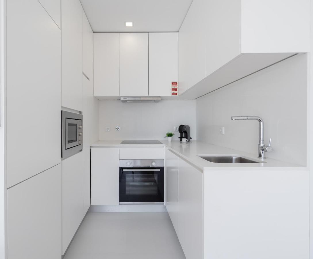 Host Wise - Bright & Contemporary Flat - Ace Location Apartamento Porto Exterior foto