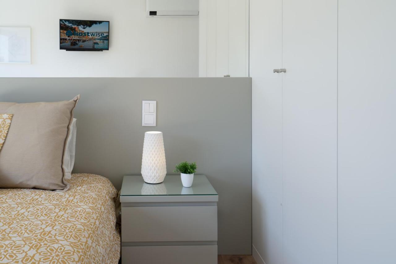Host Wise - Bright & Contemporary Flat - Ace Location Apartamento Porto Exterior foto