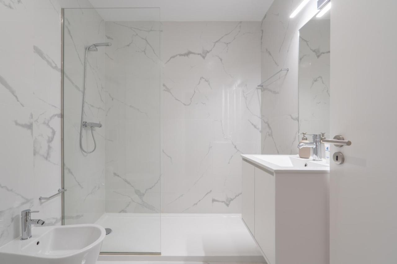 Host Wise - Bright & Contemporary Flat - Ace Location Apartamento Porto Exterior foto